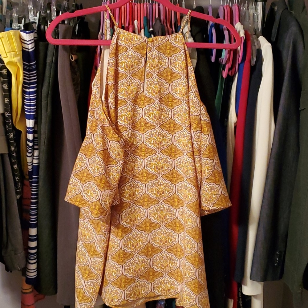 Adrienne Vittadini cold shoulder blouse - Picture 3 of 4